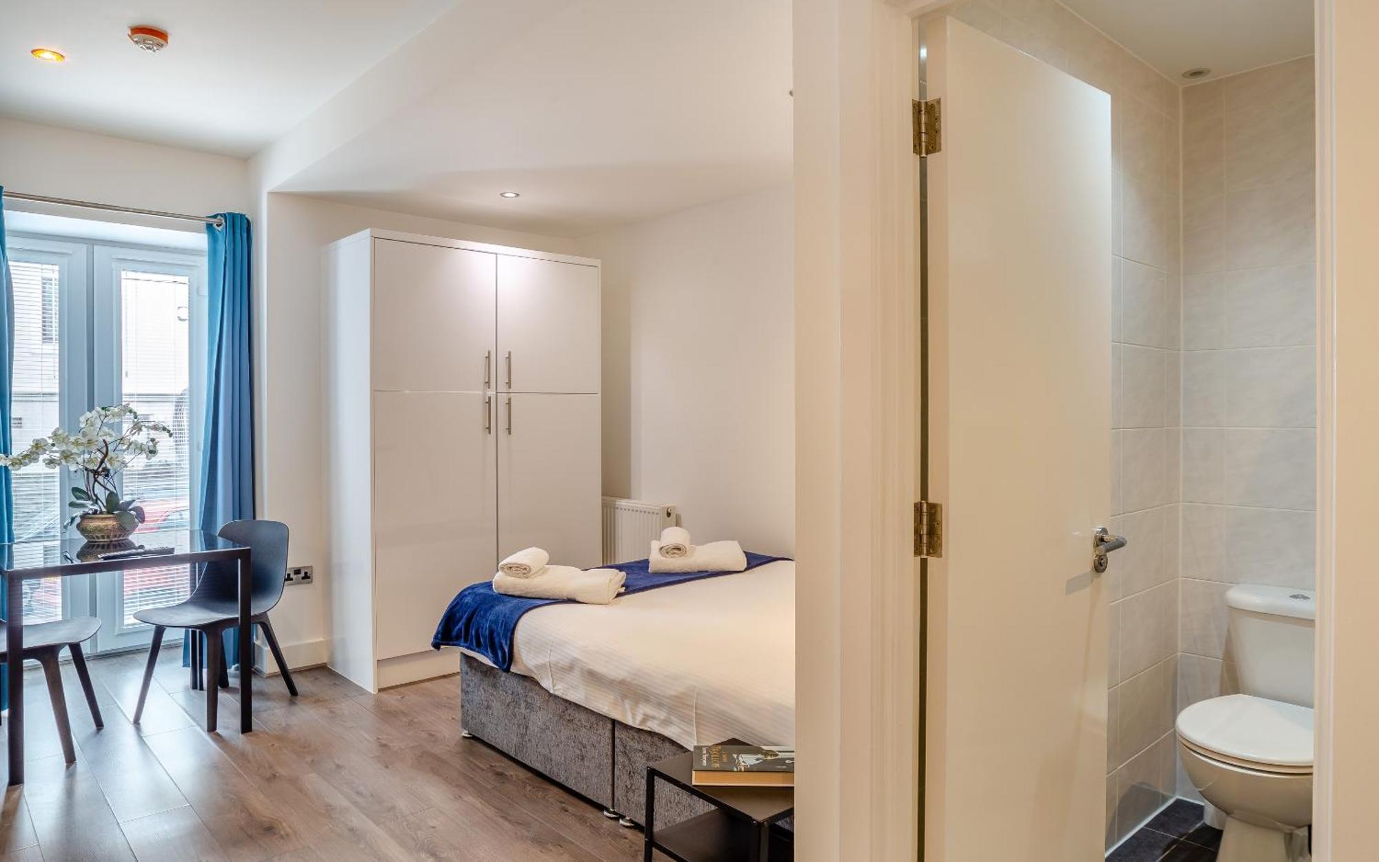 Foxhouse Studio Apartments Плімут Екстер'єр фото