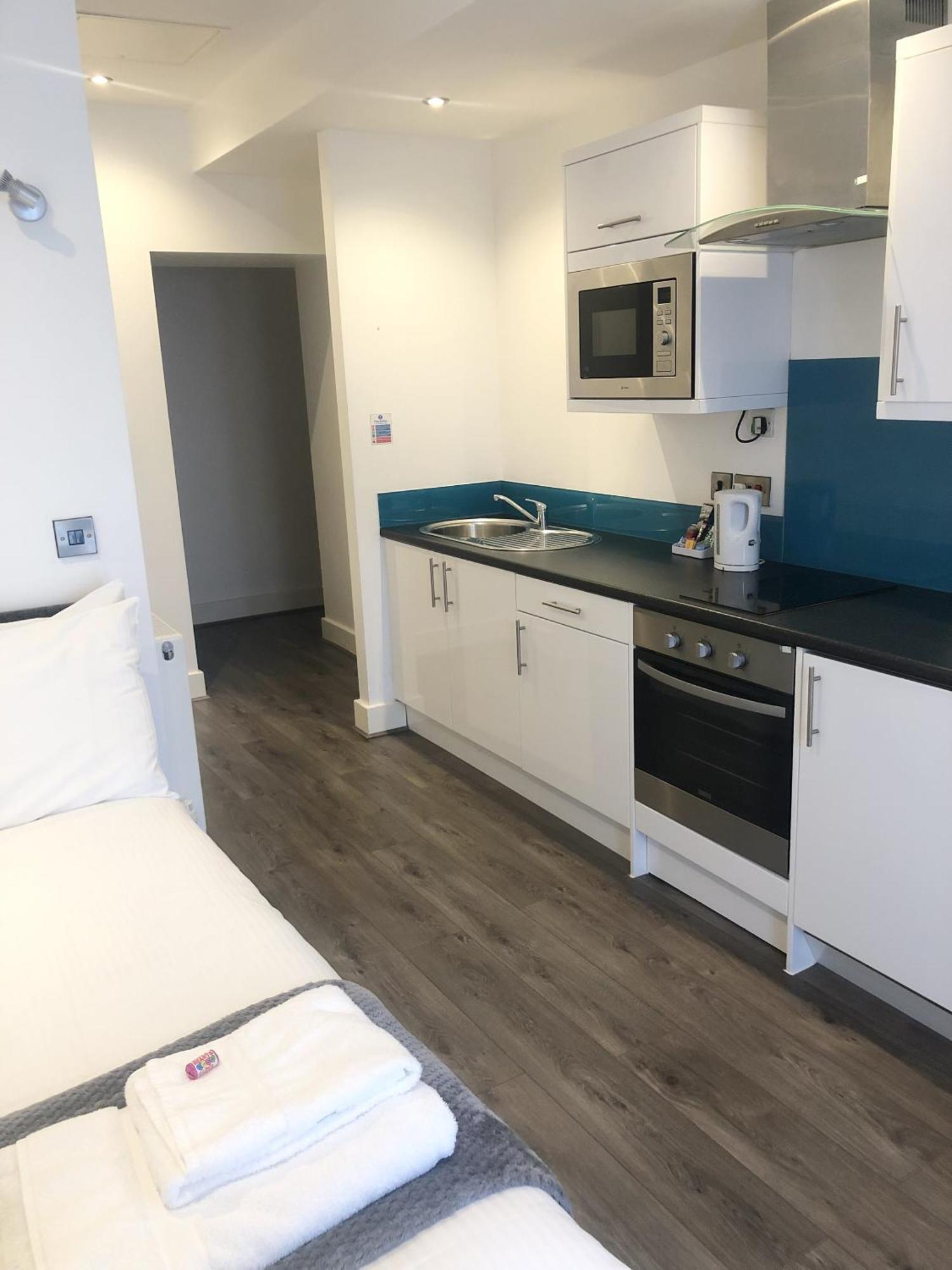 Foxhouse Studio Apartments Плімут Екстер'єр фото